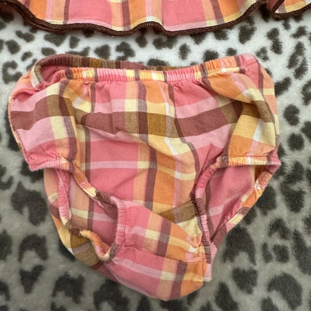 Old Navy Smocked Plaid Summer Dress in Pink Size 6-12 months